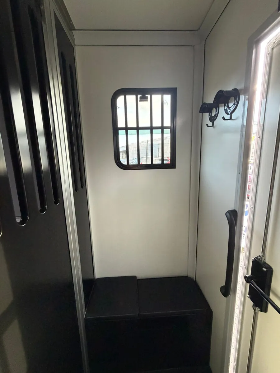 Overlander 2 Stall HorseBox - Image 4