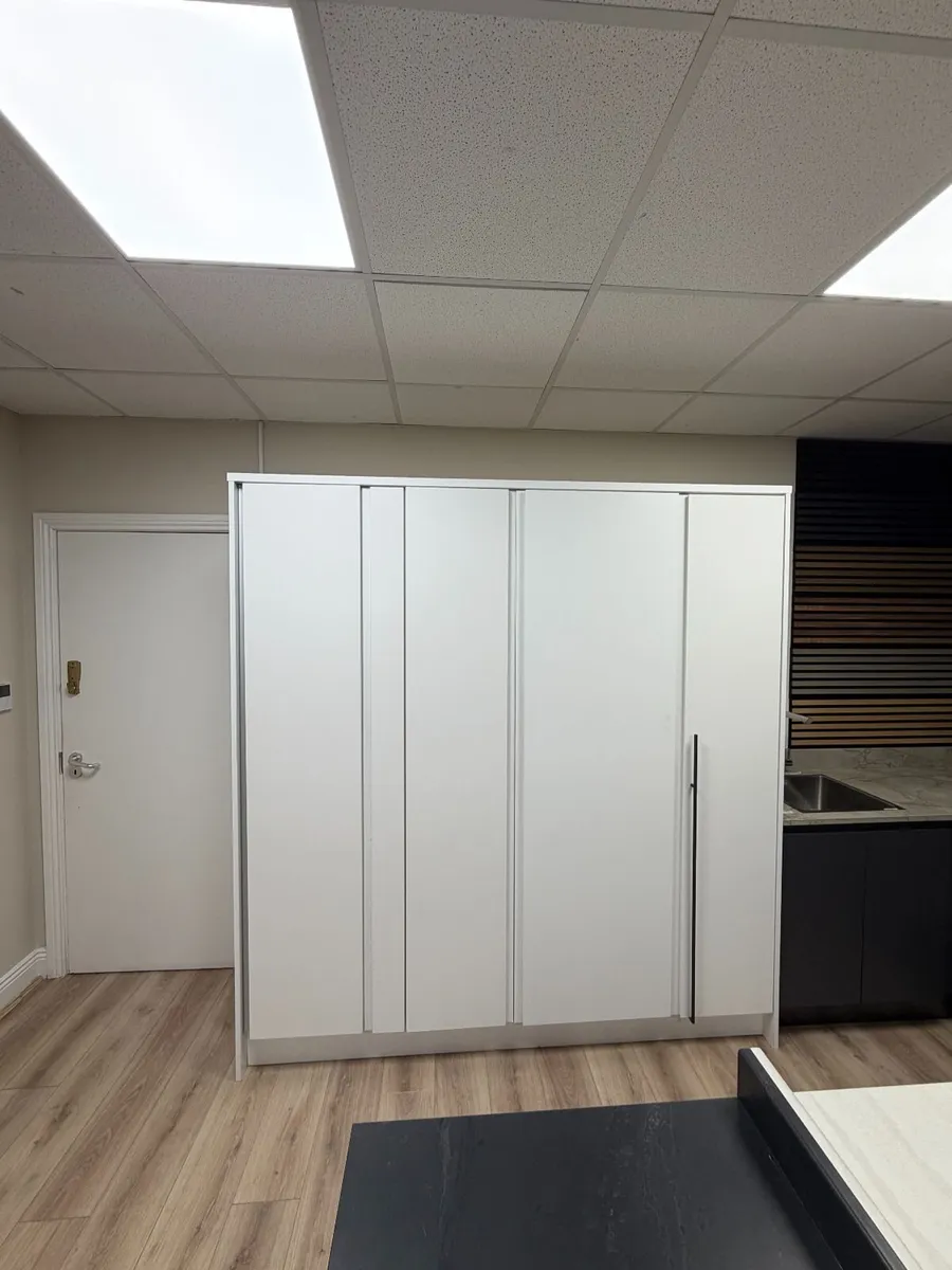 Ex-Display Kitchen Units - Image 1