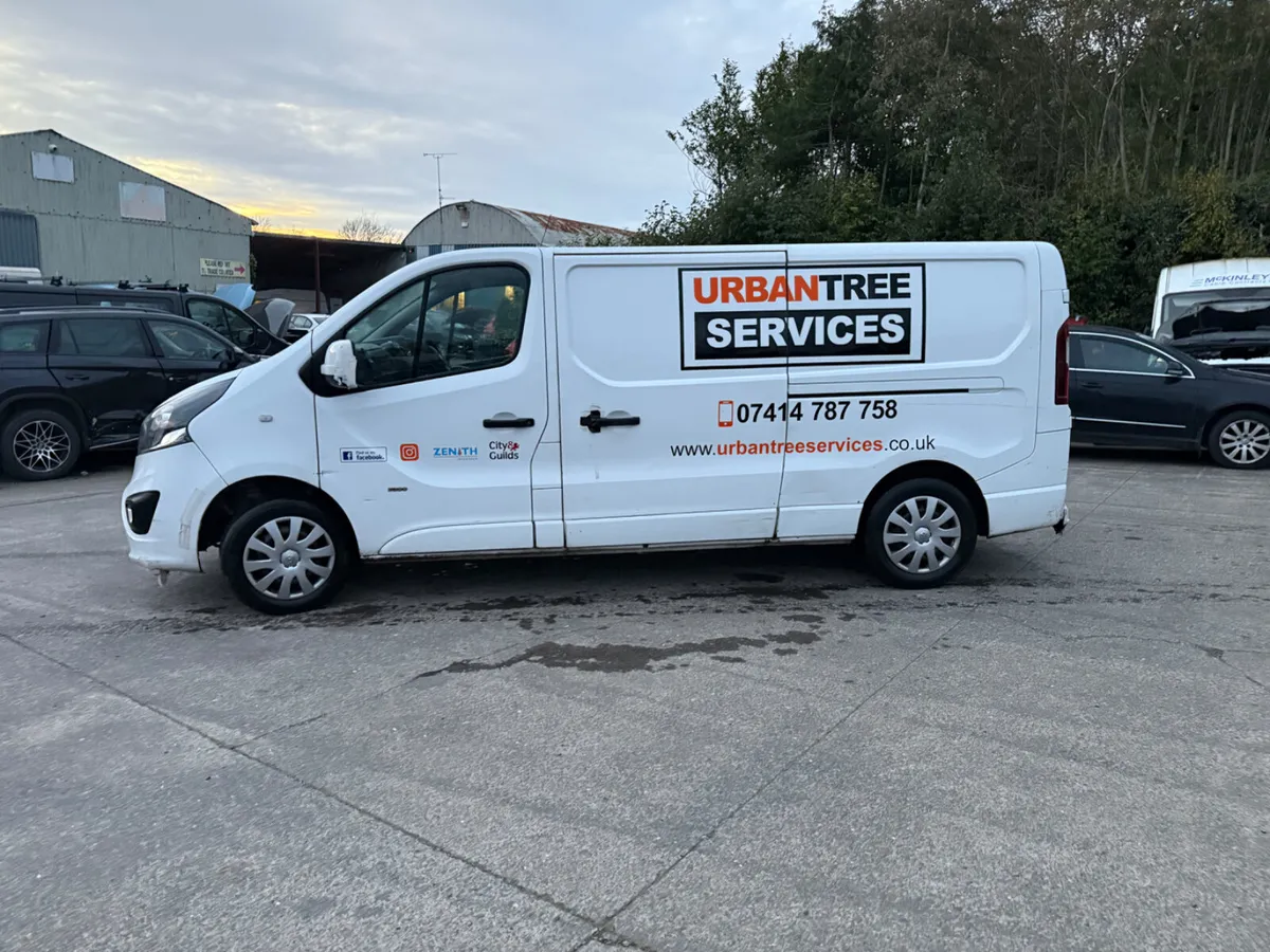 2016 Vauxhall Vivaro 1.6 CDTI Sportive - Image 4