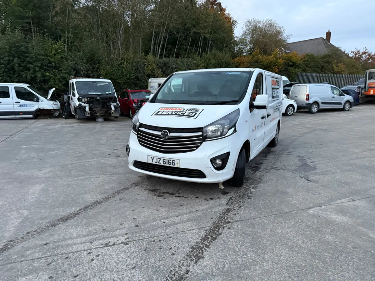 2016 Vauxhall Vivaro 1.6 CDTI Sportive - Image 2