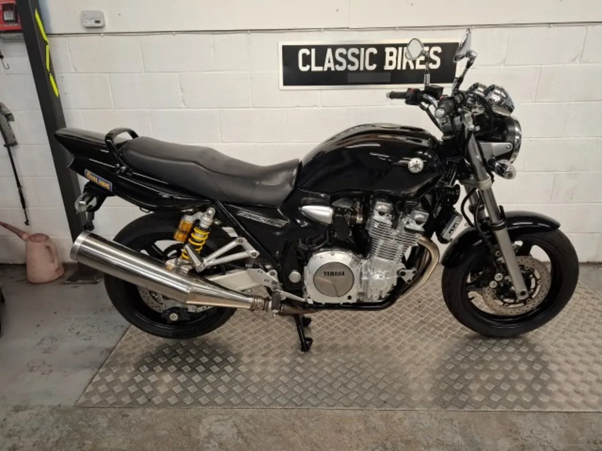 Yamaha XJR 1300 SP 2009 - Image 1