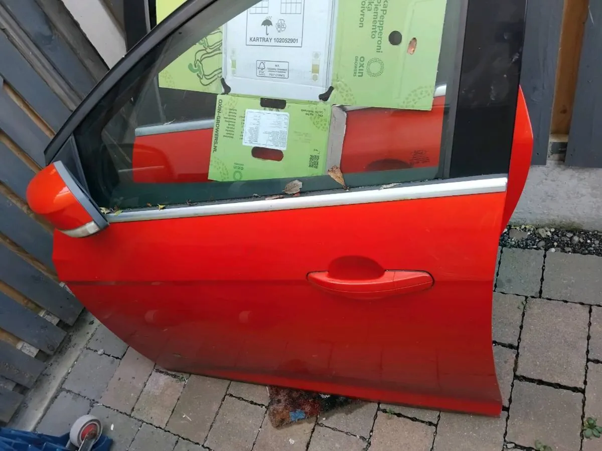 Ford focus door - Image 3