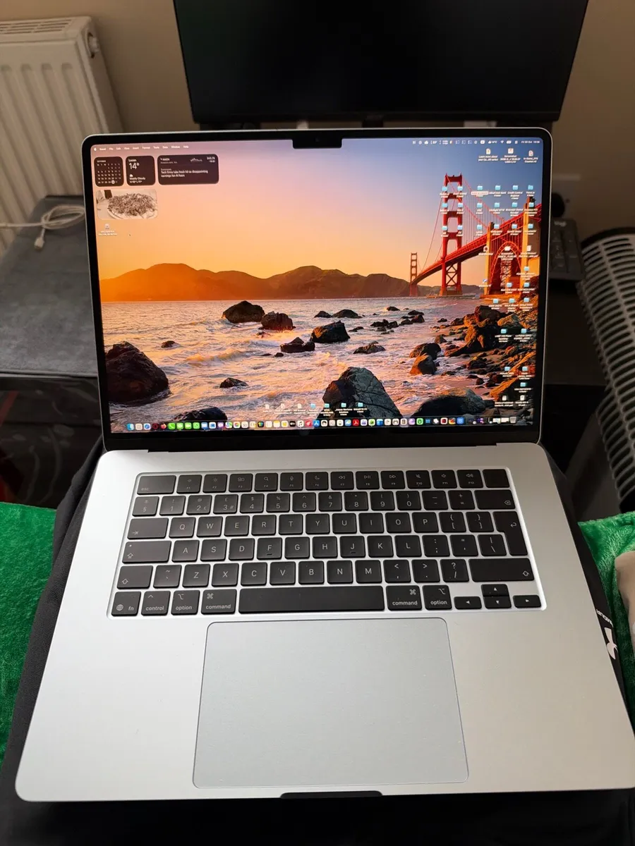 MacBook Air M4 15” 256GB 💻 2025 - Image 1