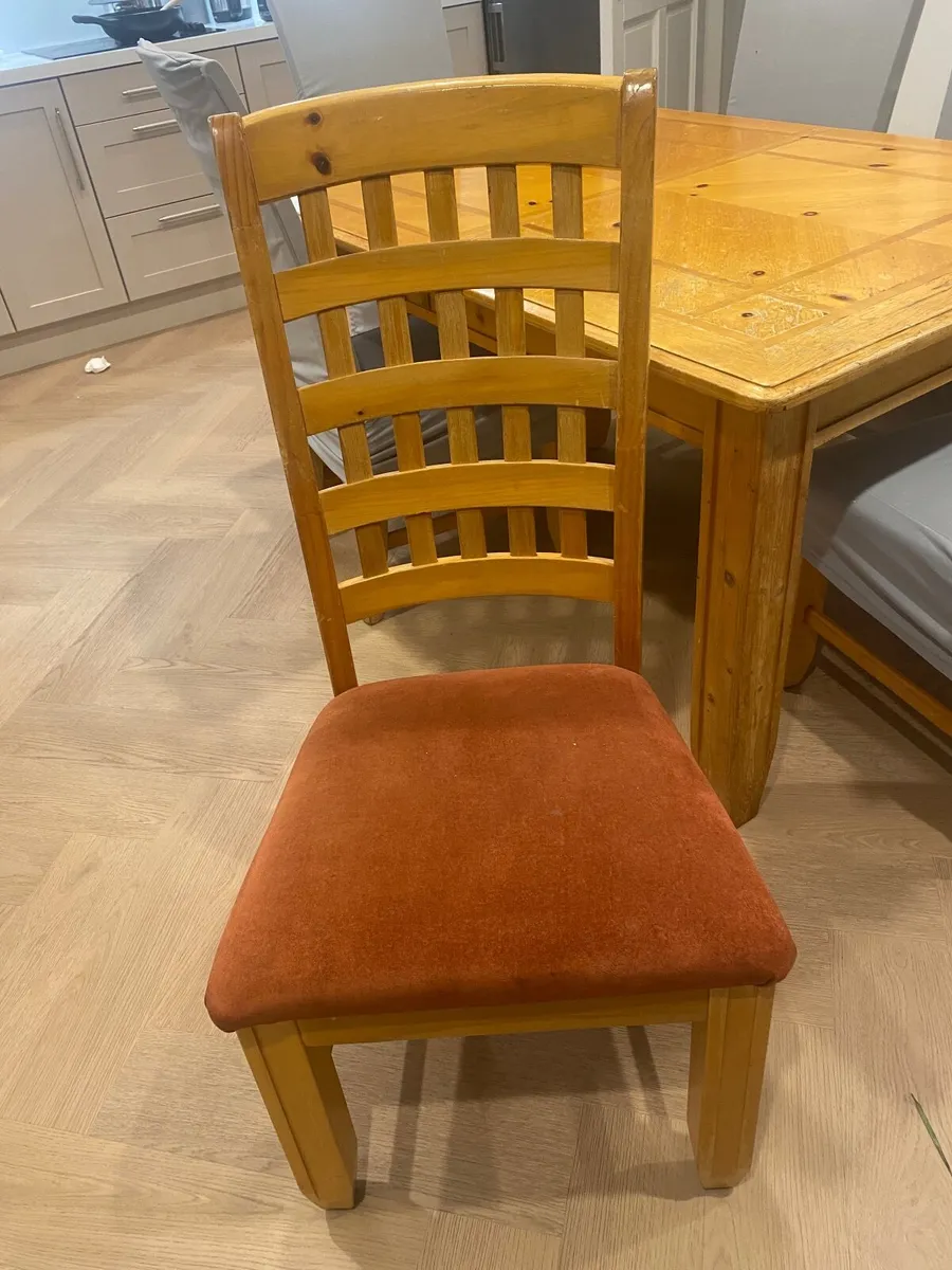 Large Extendable Wood Dining Table & 8 chairs - Image 3