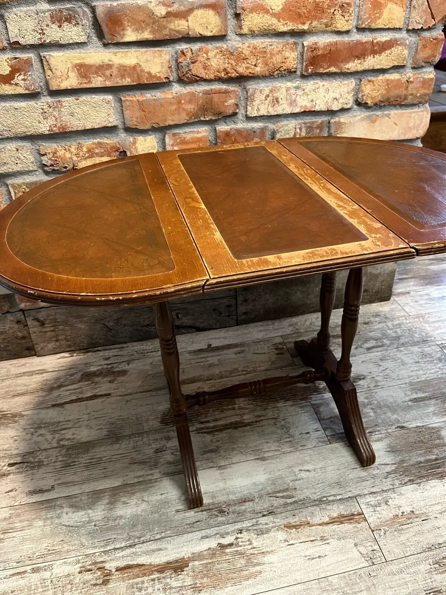 Vintage table - Image 2