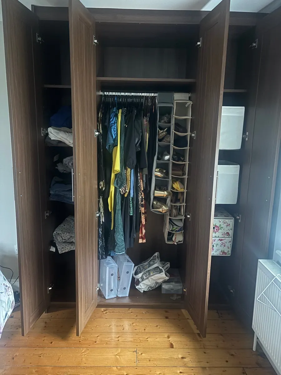 Built-In Wardrobes - Image 4