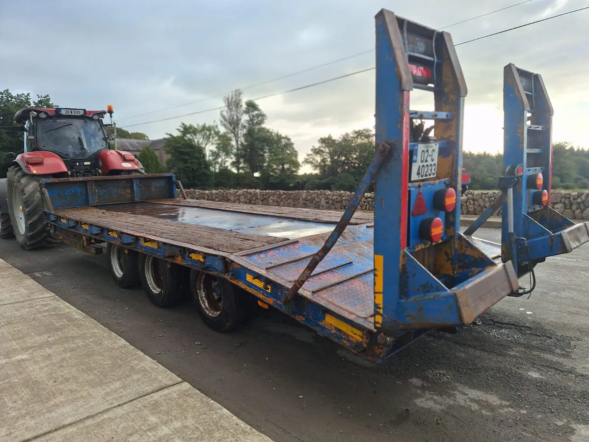 22' Chiefton Low Loader - Image 2