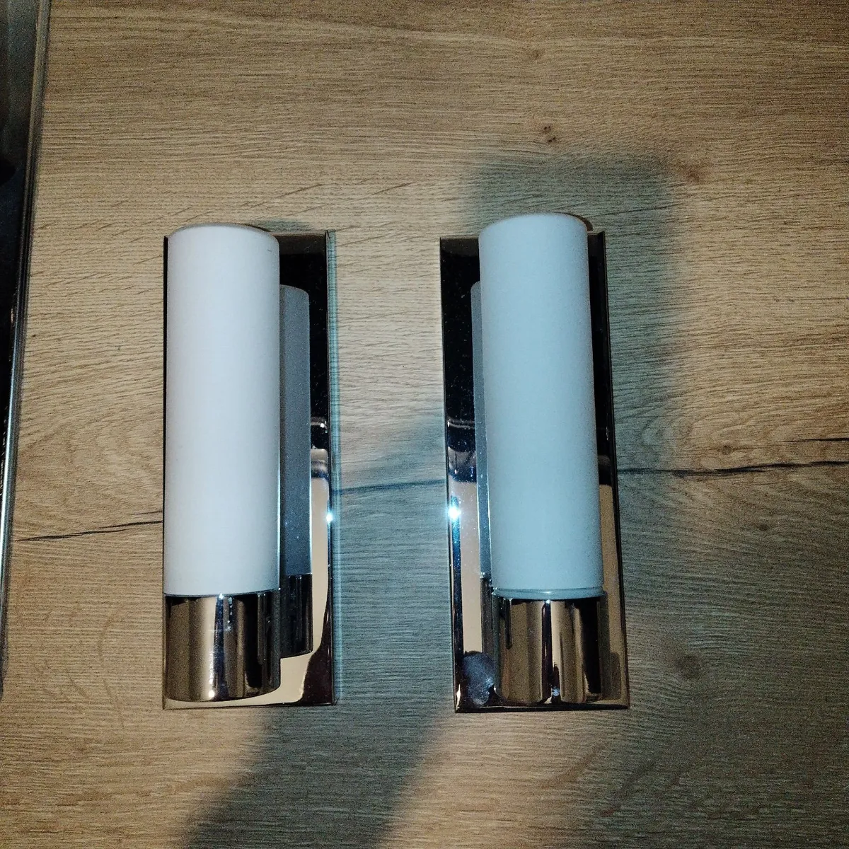 Bathroom lights