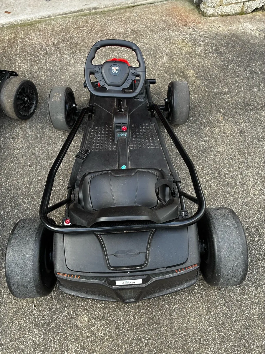 2 x 24v electric drift go-karts - Image 4