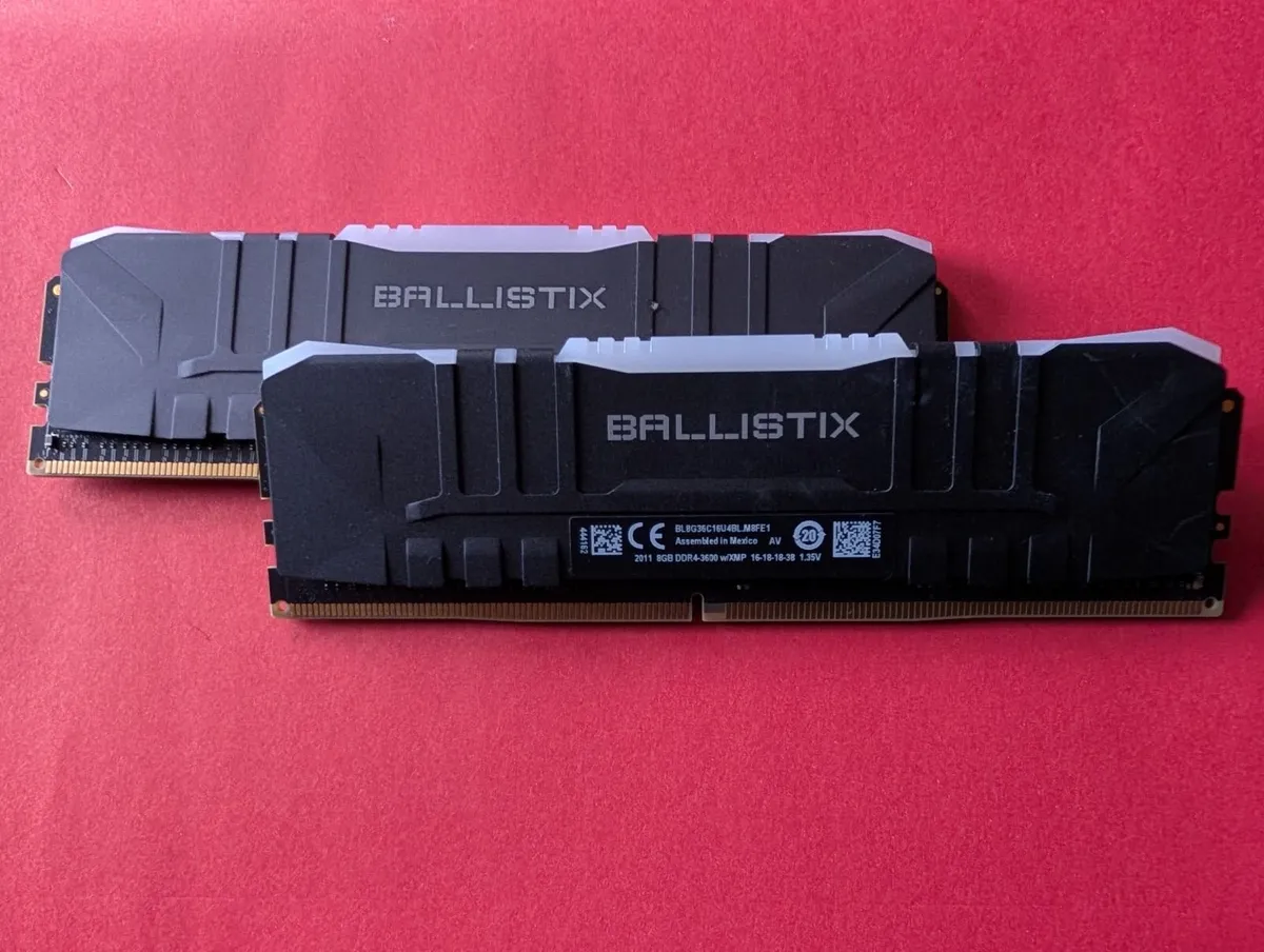 RAM Crucial Ballistix RGB BL2K8G36C16U4BL 3600 MHz - Image 1