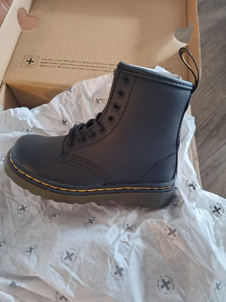 Kids Doc Martens - Image 4