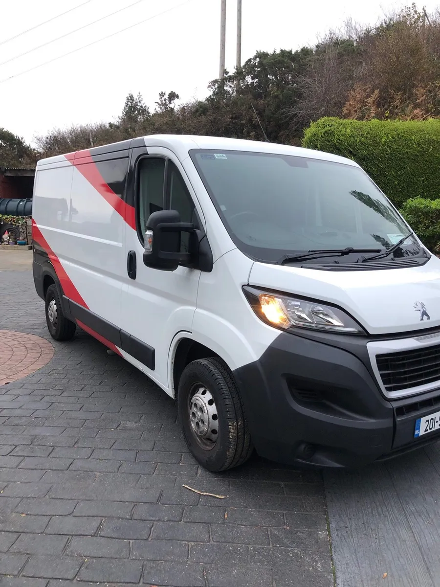 Peugeot Boxer Van - Image 4