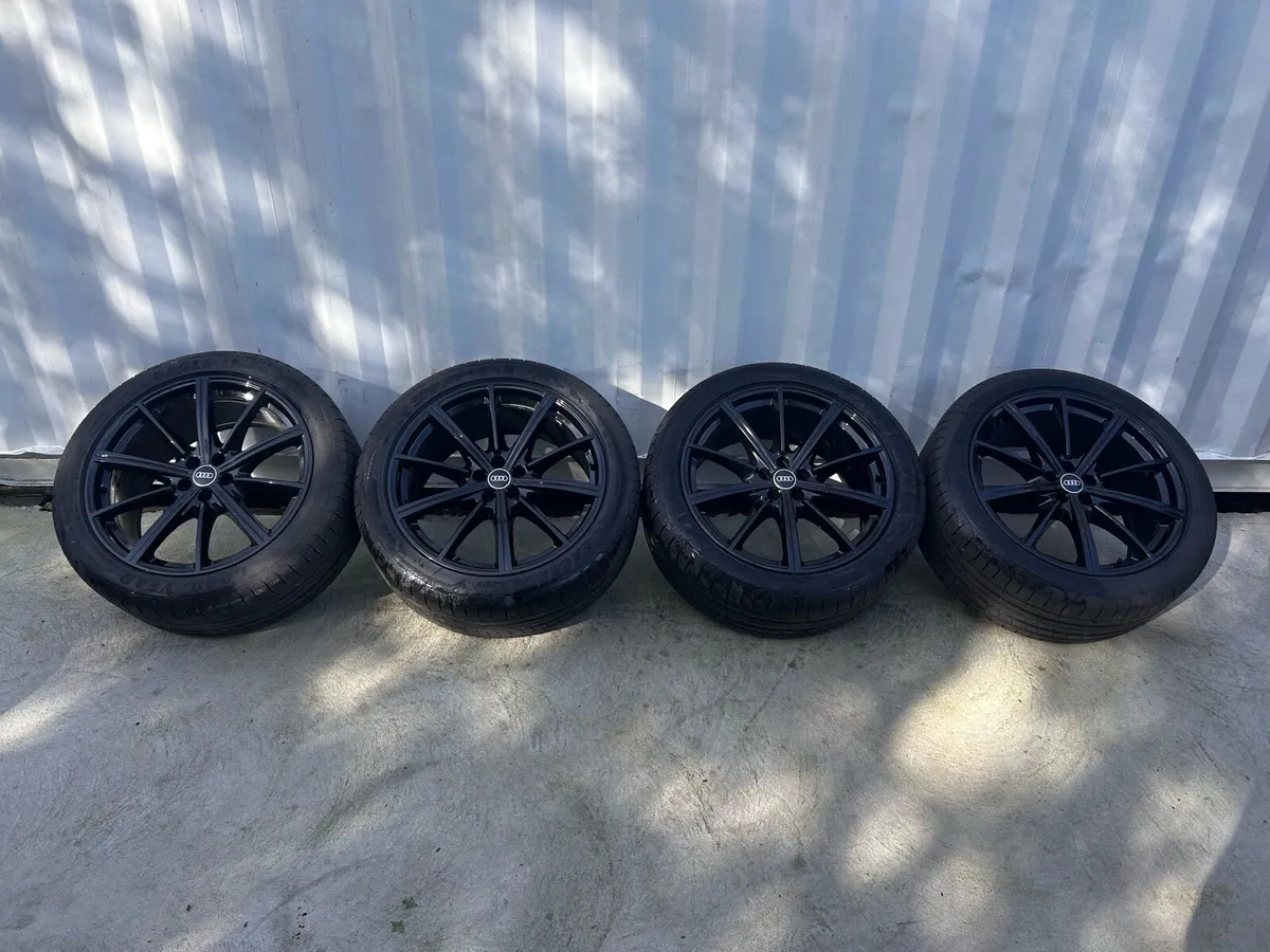 Genuine Audi Q7/SQ7 21” Alloy Wheels - Image 2