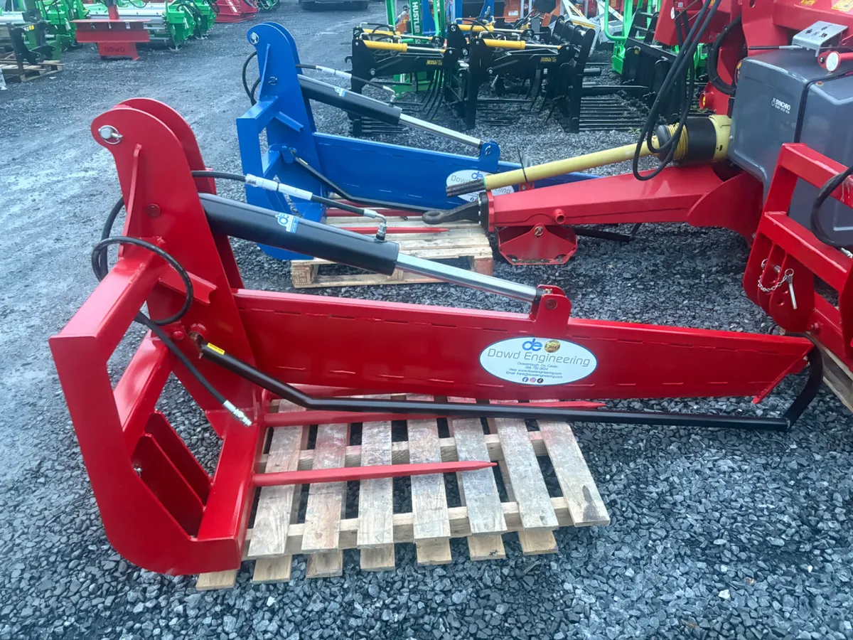 New Heavy Duty Dowd Bale Splitters - Image 3