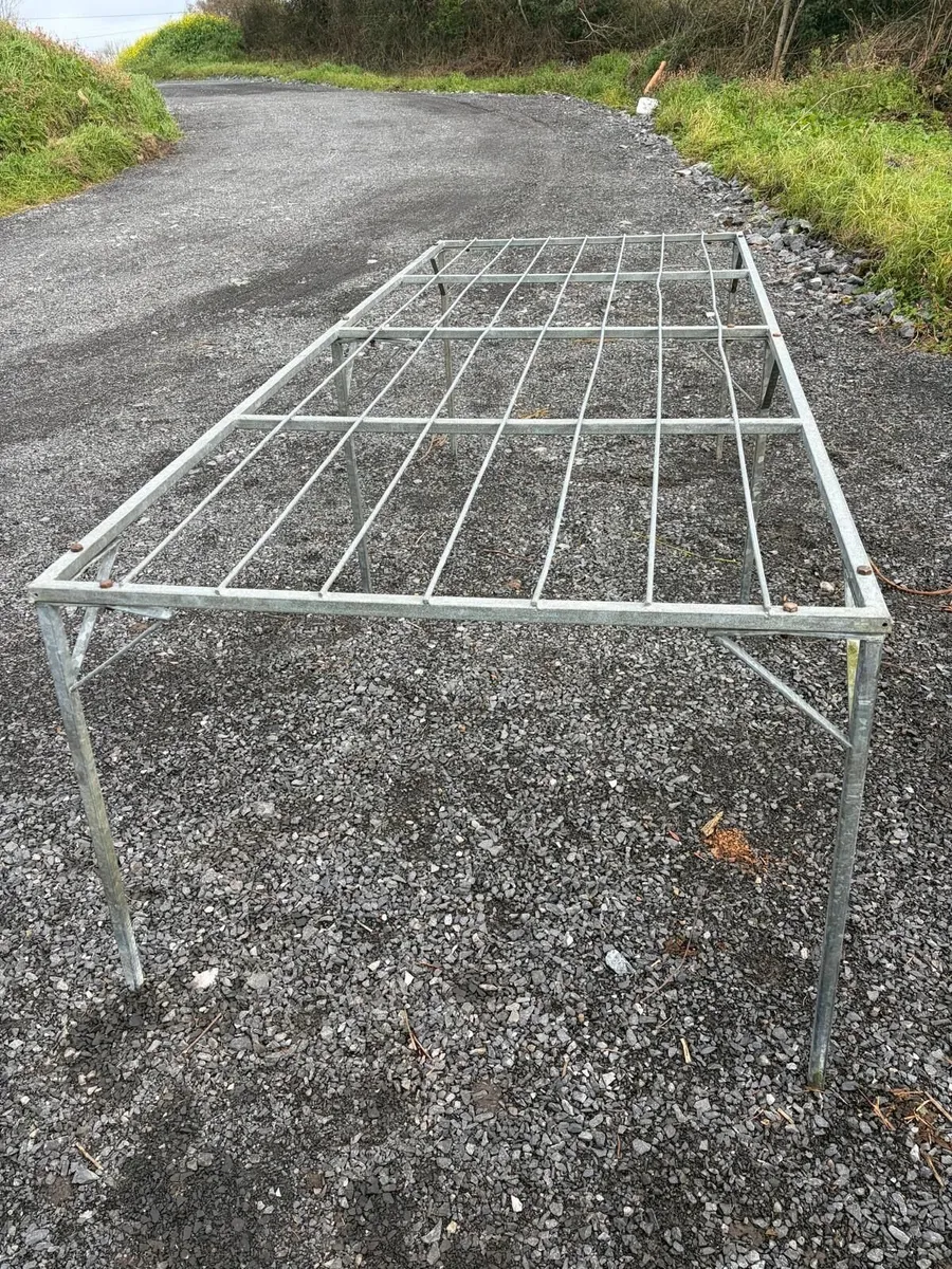 Galvanised steel tables - Image 1