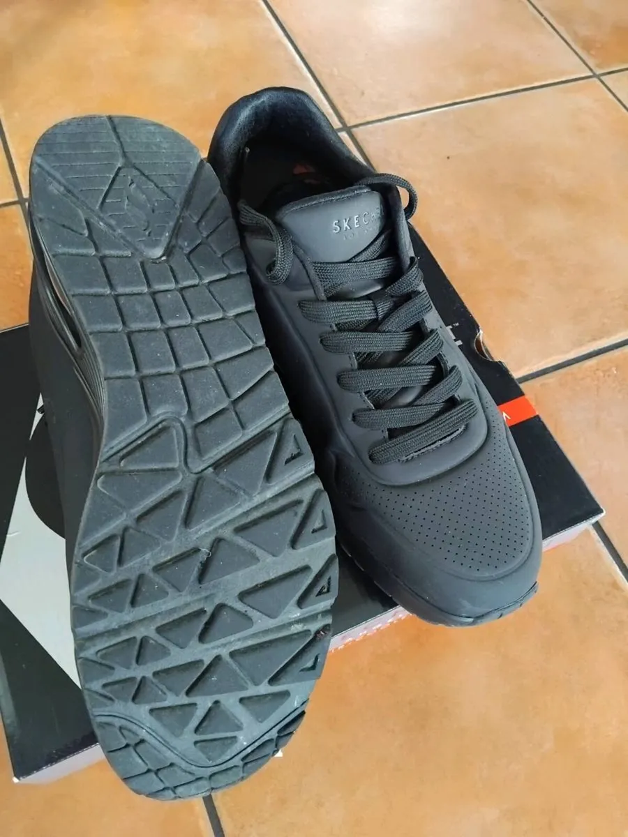 Sketchers mens shoes size uk9.5 - Image 4