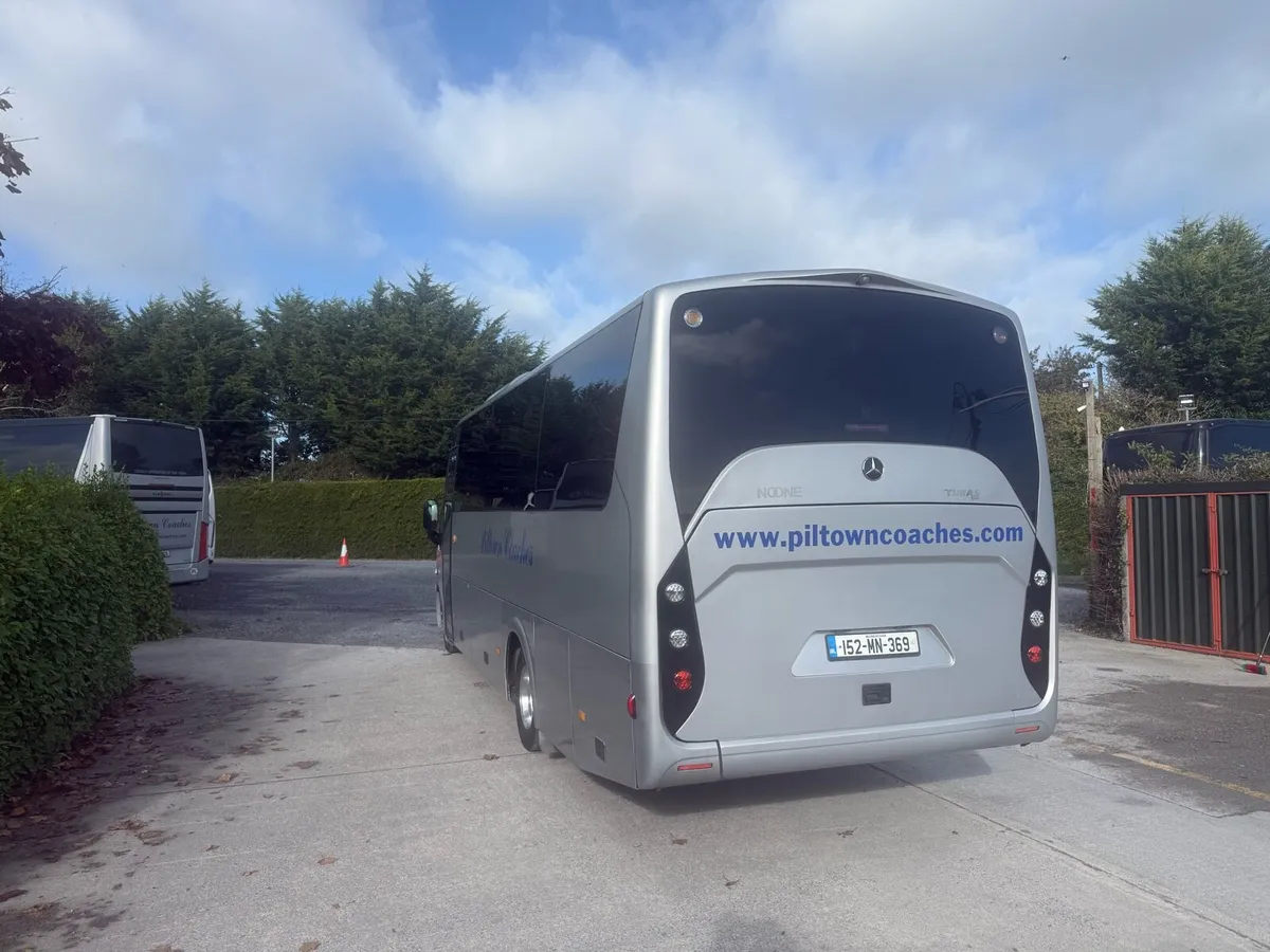 Mercedes Turas 900s - Image 4
