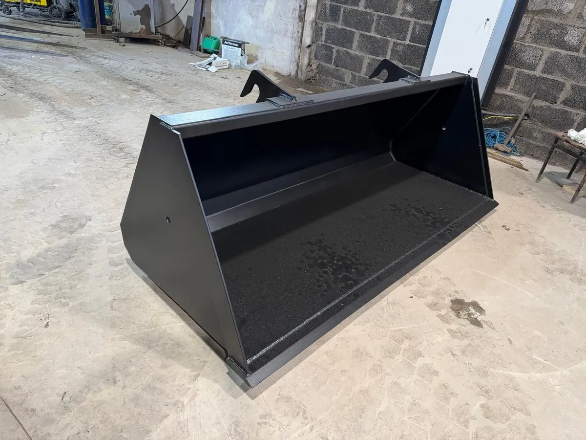 LF 7.6ft Telehandler Bucket / 6.6ft Frontloader - Image 1