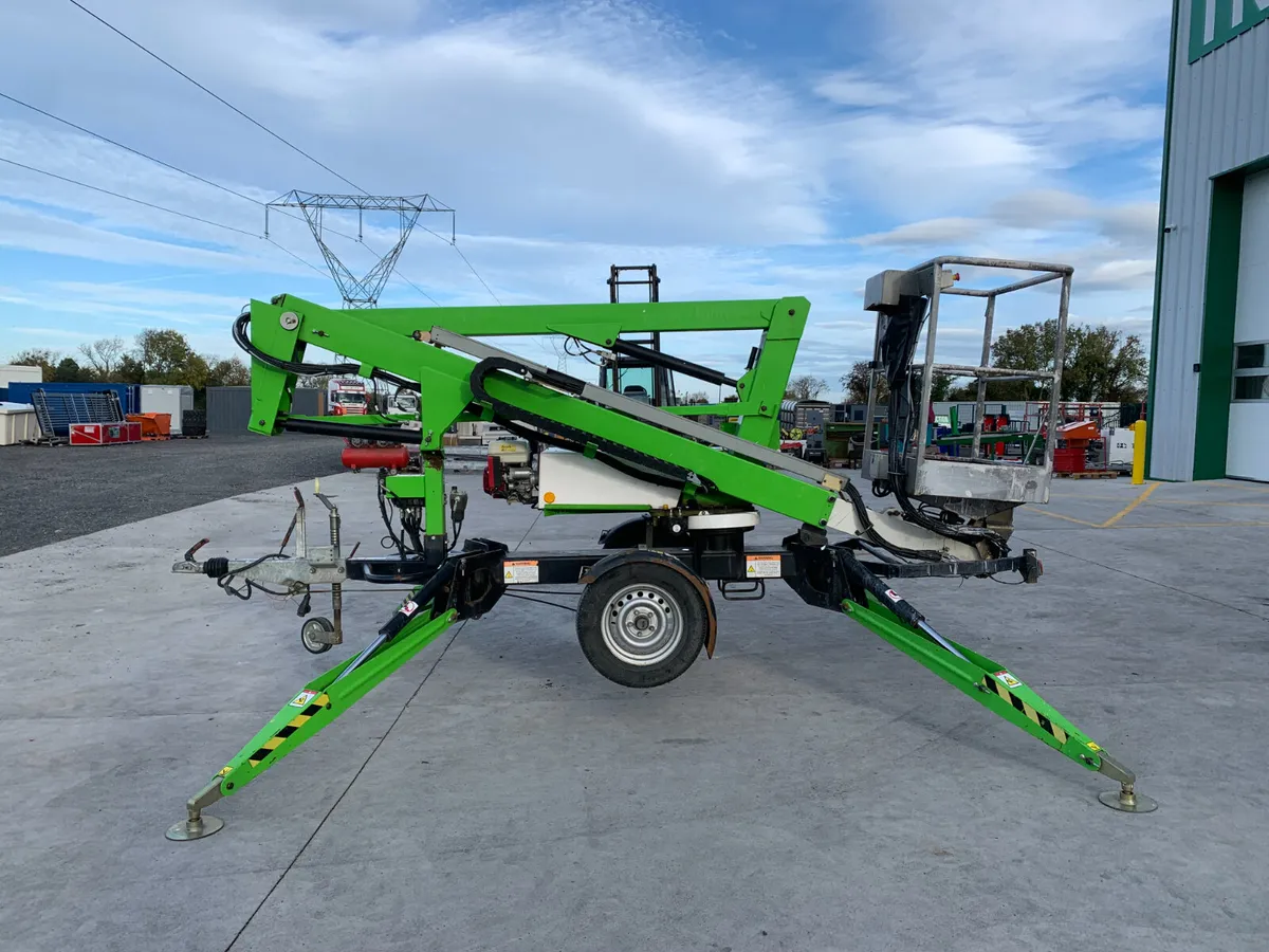 2021 NIFTYLIFT 120 FAST TOW VHERRY PICKER FOR AUCT - Image 2