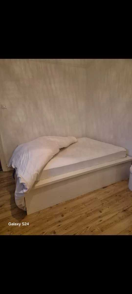 Bed platform - Image 2