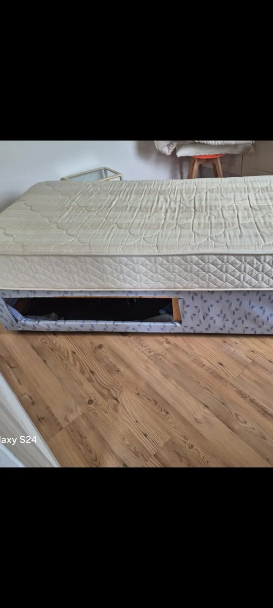 Single bed mattress - Image 2