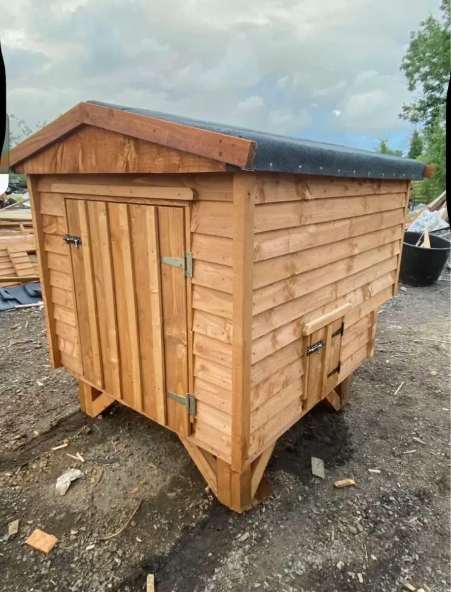 Chicken coop - Image 2