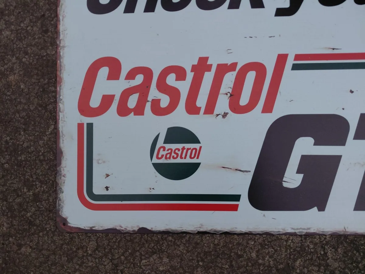 Large Vintage Style Castrol Oil GTX Metal Sign - Image 2