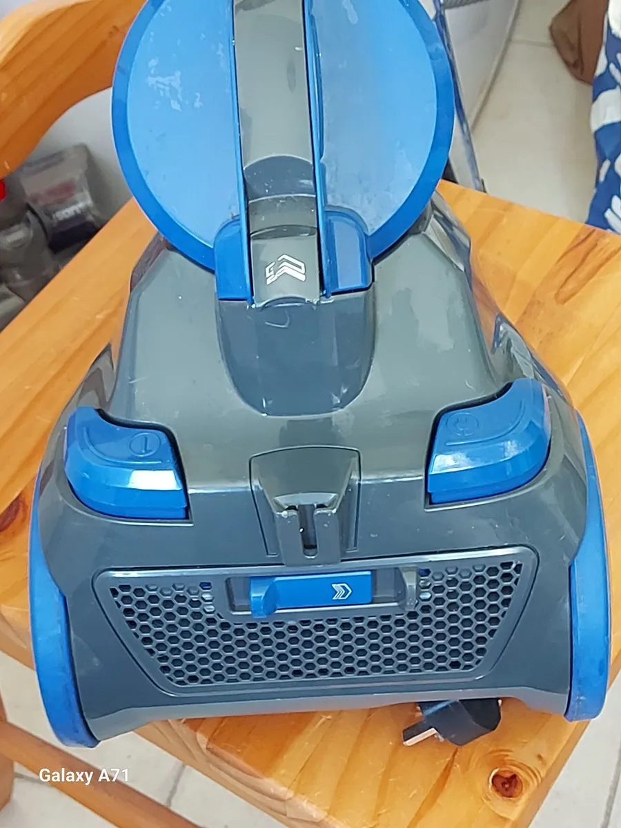 Morphy Richards Vacuum Cleaner excellent condition - Image 3