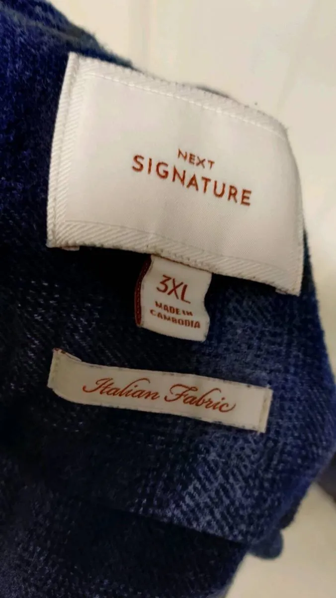 Next Signature Shirt. Size XXXL. - Image 3