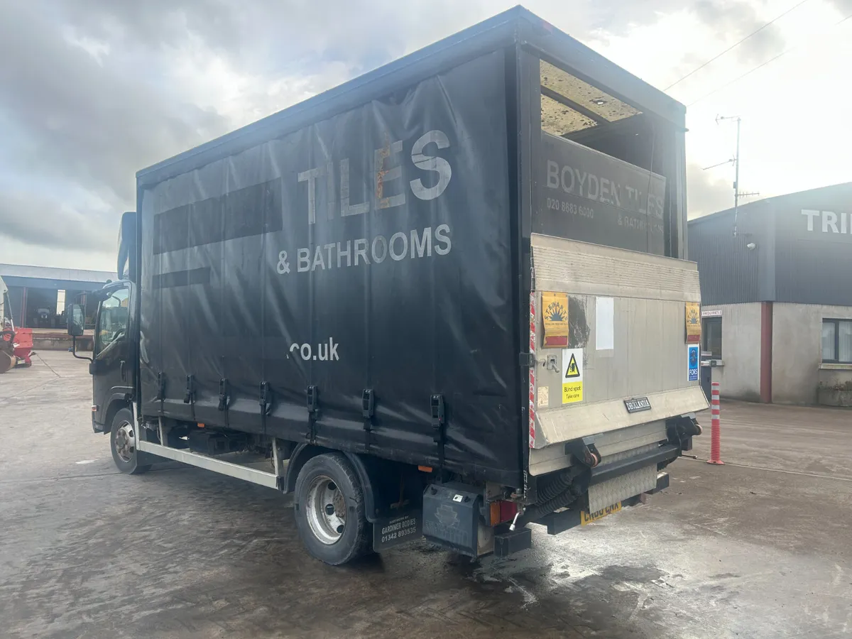Curtinsider body  C/W Dhollandia Tail Lift - Image 1