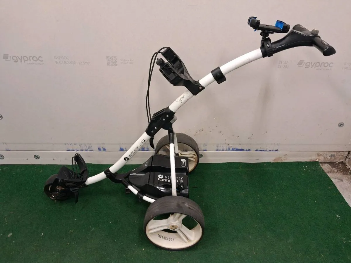 Motocaddy S1 includes 18 hole lithium battery - Image 1