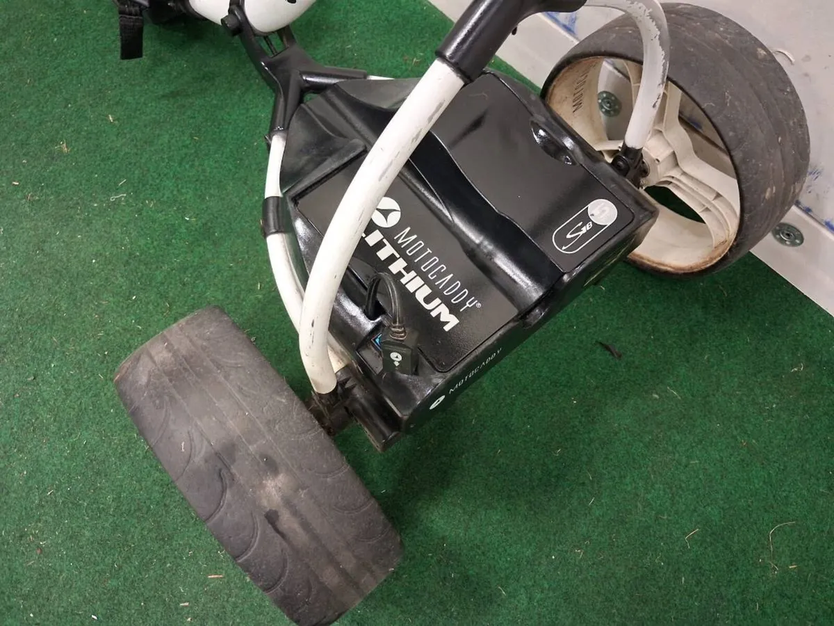 Motocaddy S1 includes 18 hole lithium battery - Image 2