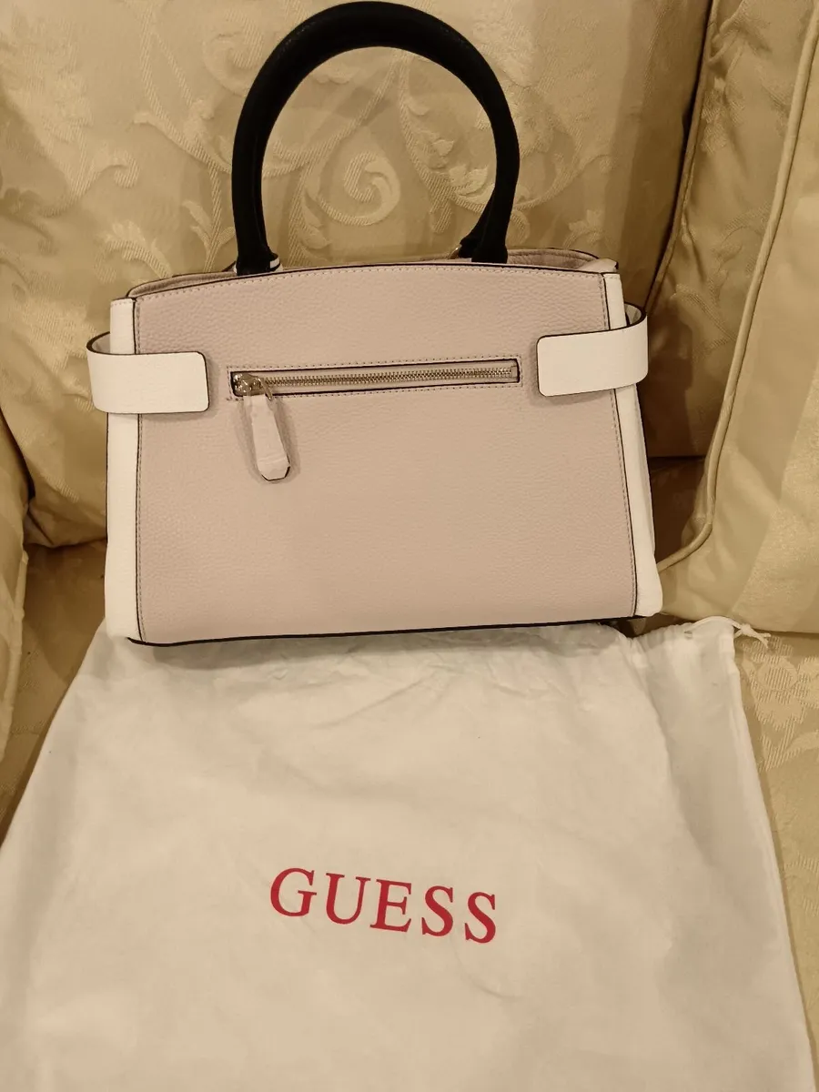 New guess handbag - Image 2