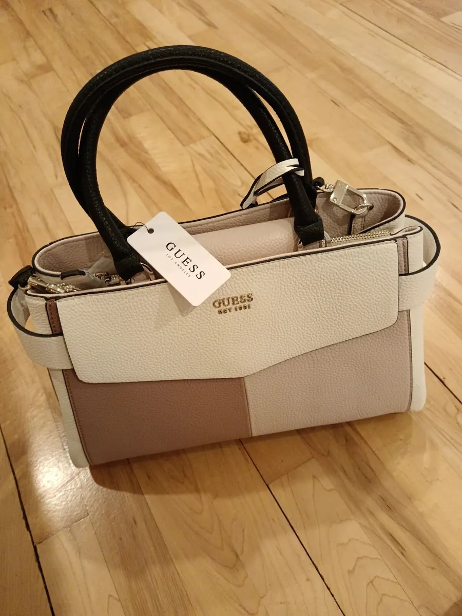 New guess handbag - Image 1