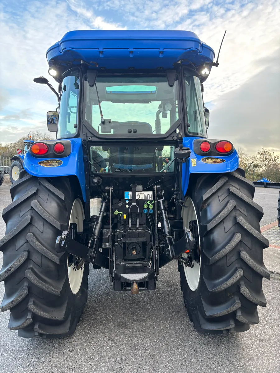 New Holland TD5.105-4694hrs - Image 4