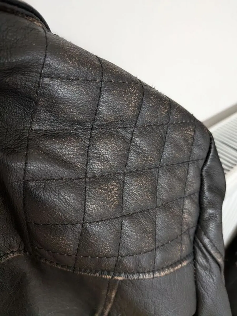 men's leather jacket - Image 4