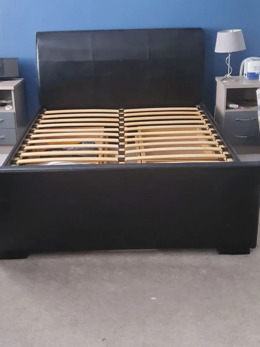 Bedframe - Image 1