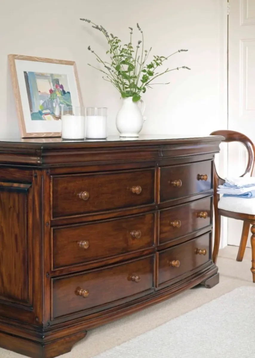 Loire 8 Drawer Wide Chest of Drawers - Image 1