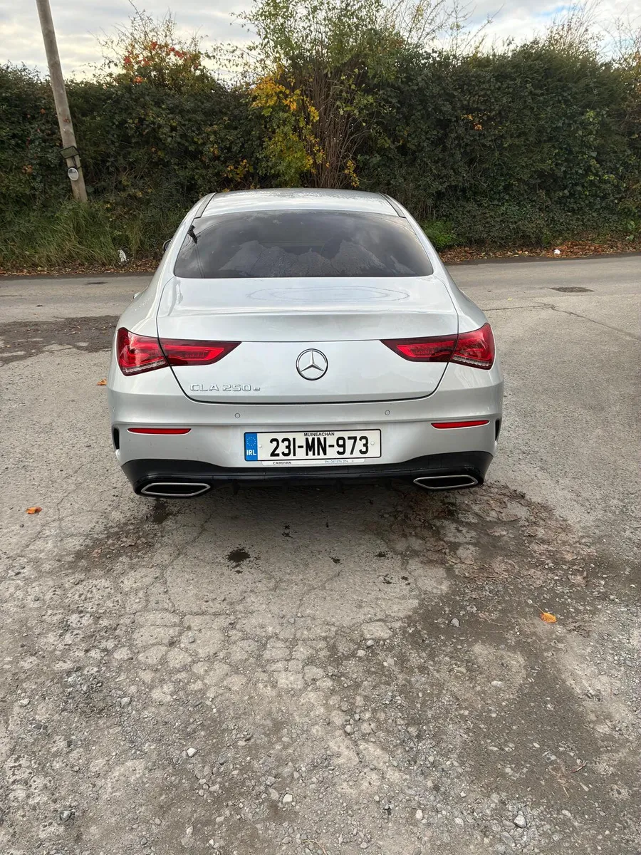 2023  MERCEDES BENZ CLA 250 E AMG LINE - Image 3