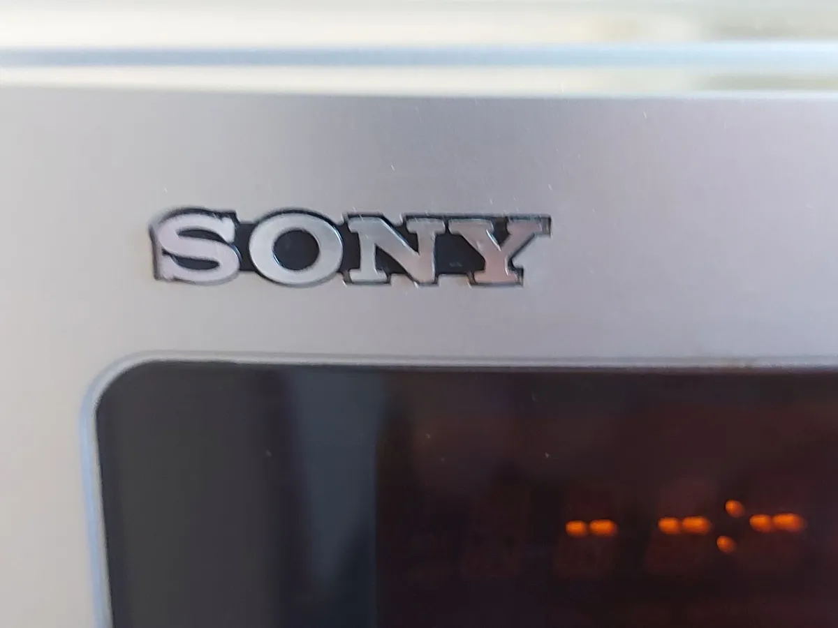 Sony Hi-Fi Stereo System, Model CMT-CPZ1 - Image 2