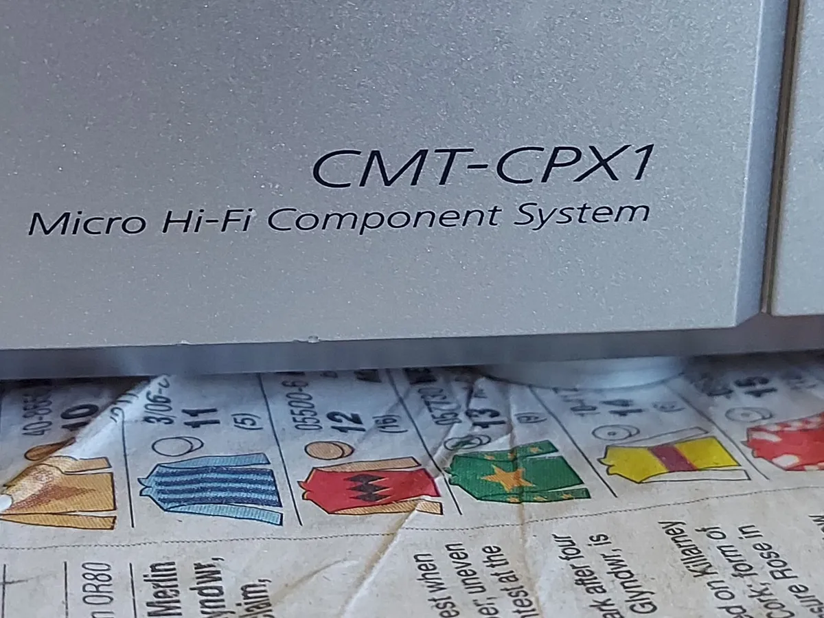 Sony Hi-Fi Stereo System, Model CMT-CPX1 - Image 3