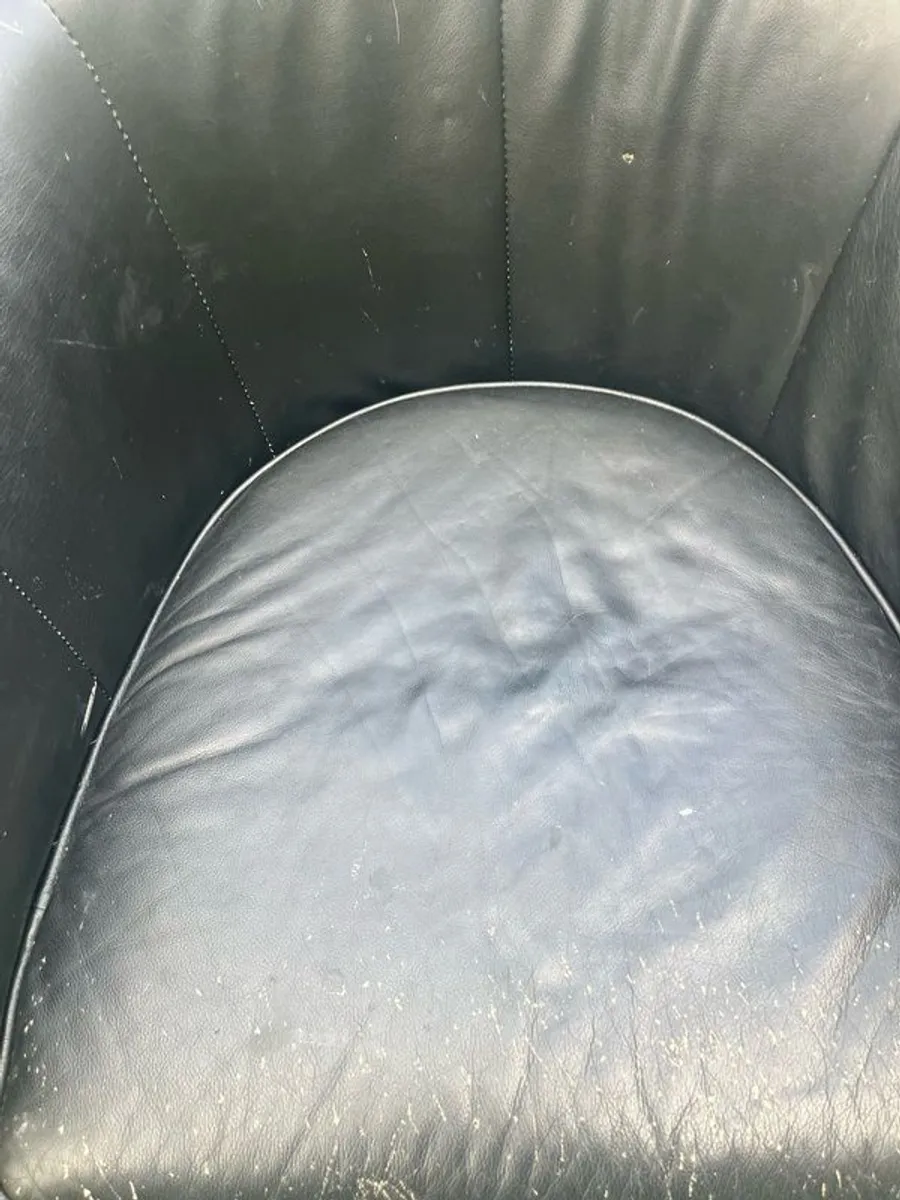 Free Tub chair - Image 2
