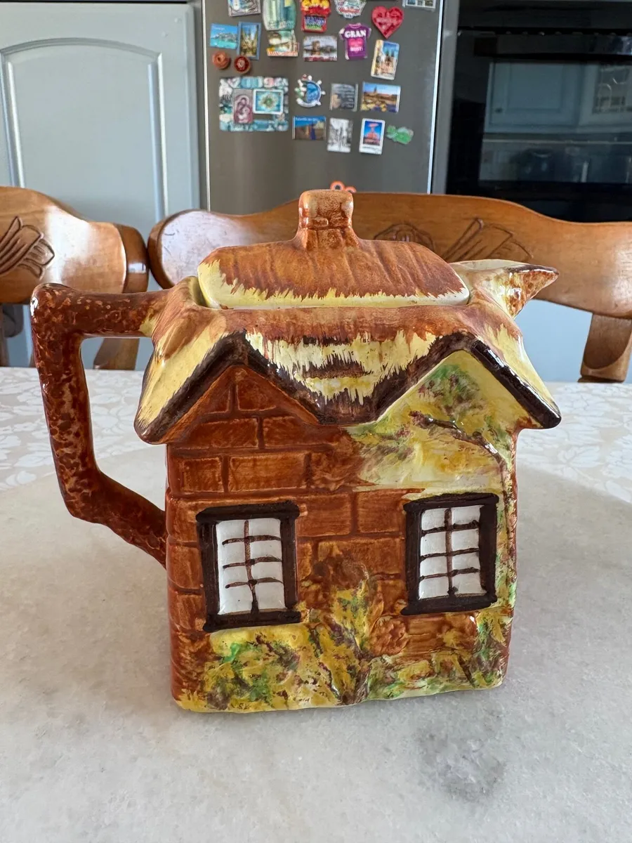 Vintage Price Bros Cottage Ware Collection - Image 2