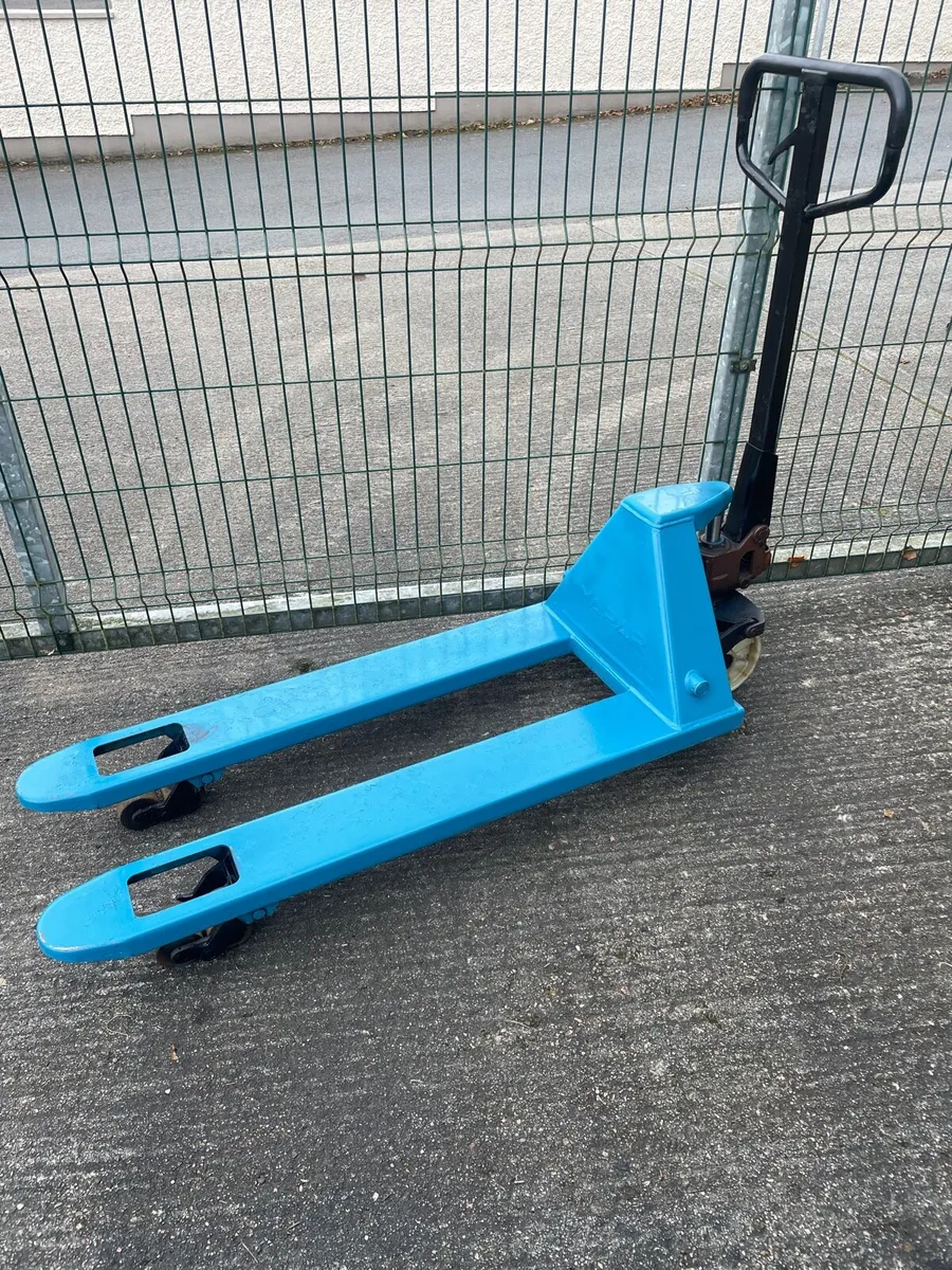 Pallet truck - Image 3
