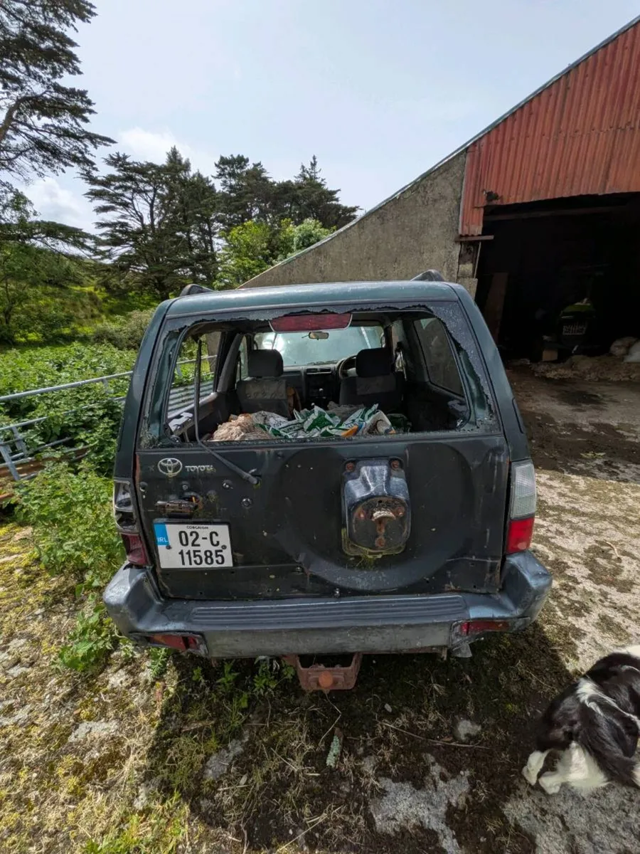 2002 Toyota Land cruiser for parts - Image 1