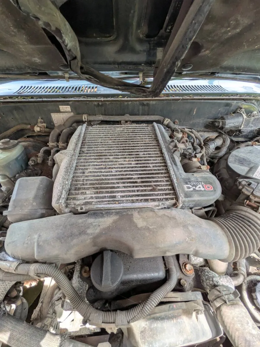 2002 Toyota Land cruiser for parts - Image 2