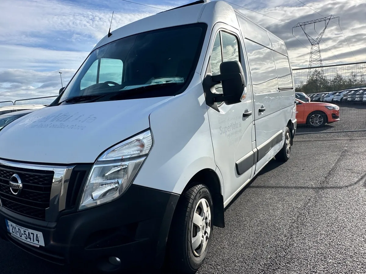 211 NISSAN NV400 - Image 3