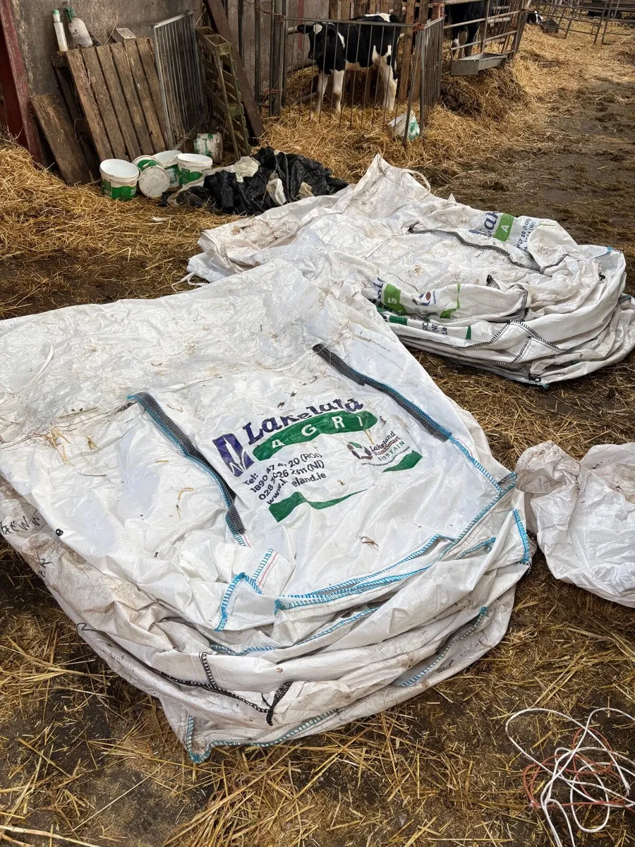 1 tonne bags - Image 1