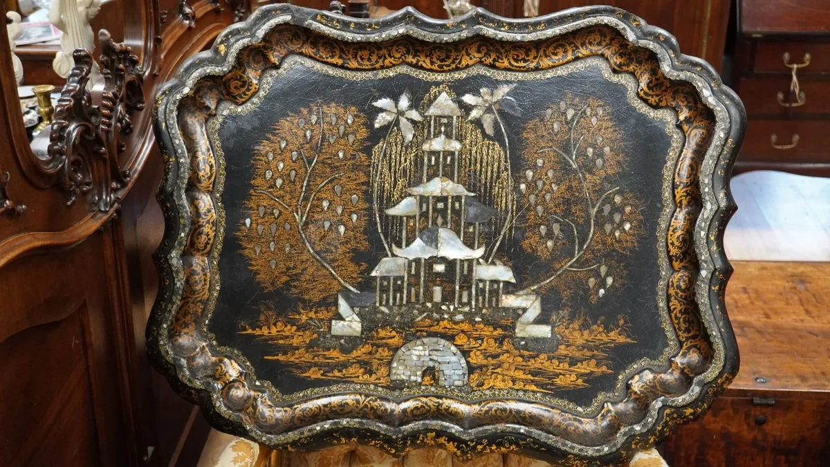Large 19th Century Victorian Papier-Mâché Tray - Image 2