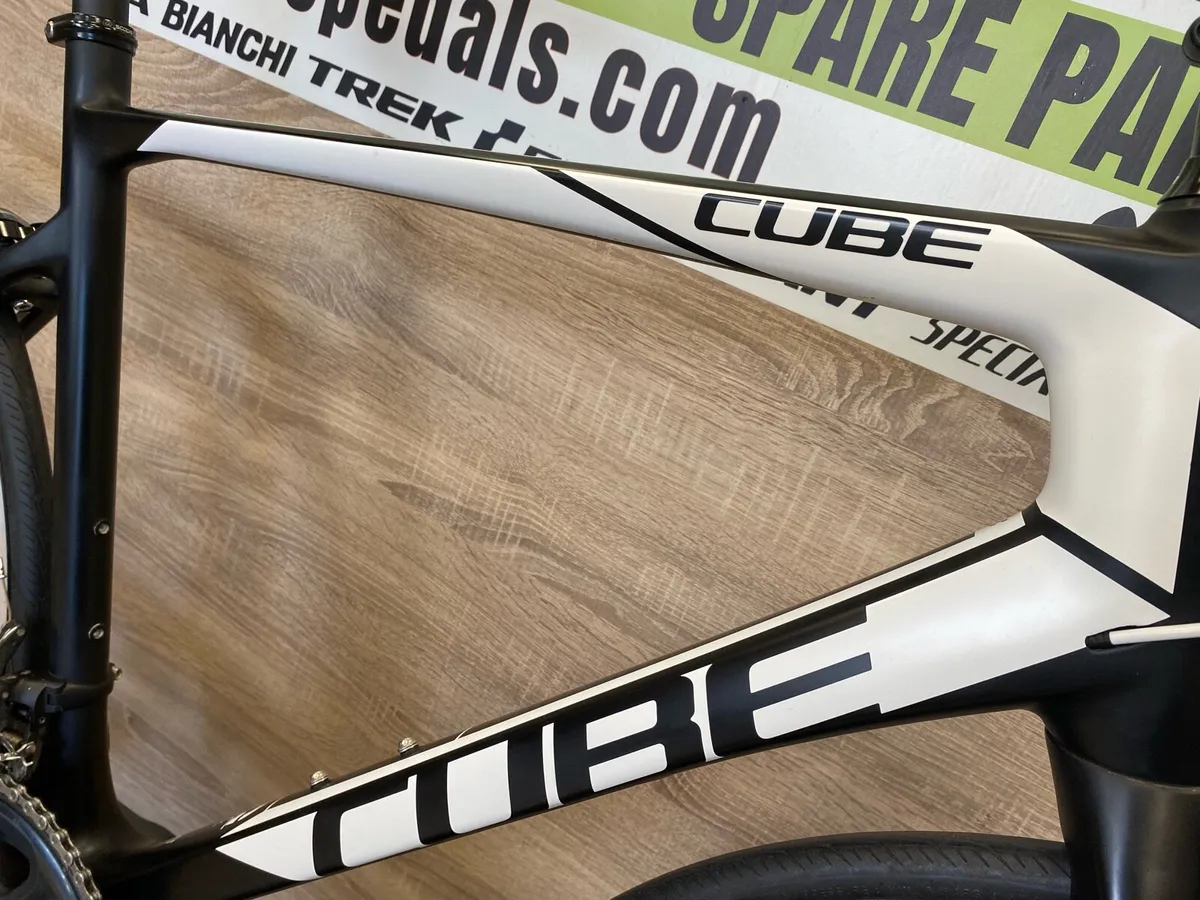 Cube attain race (like new) full carbon - Image 3